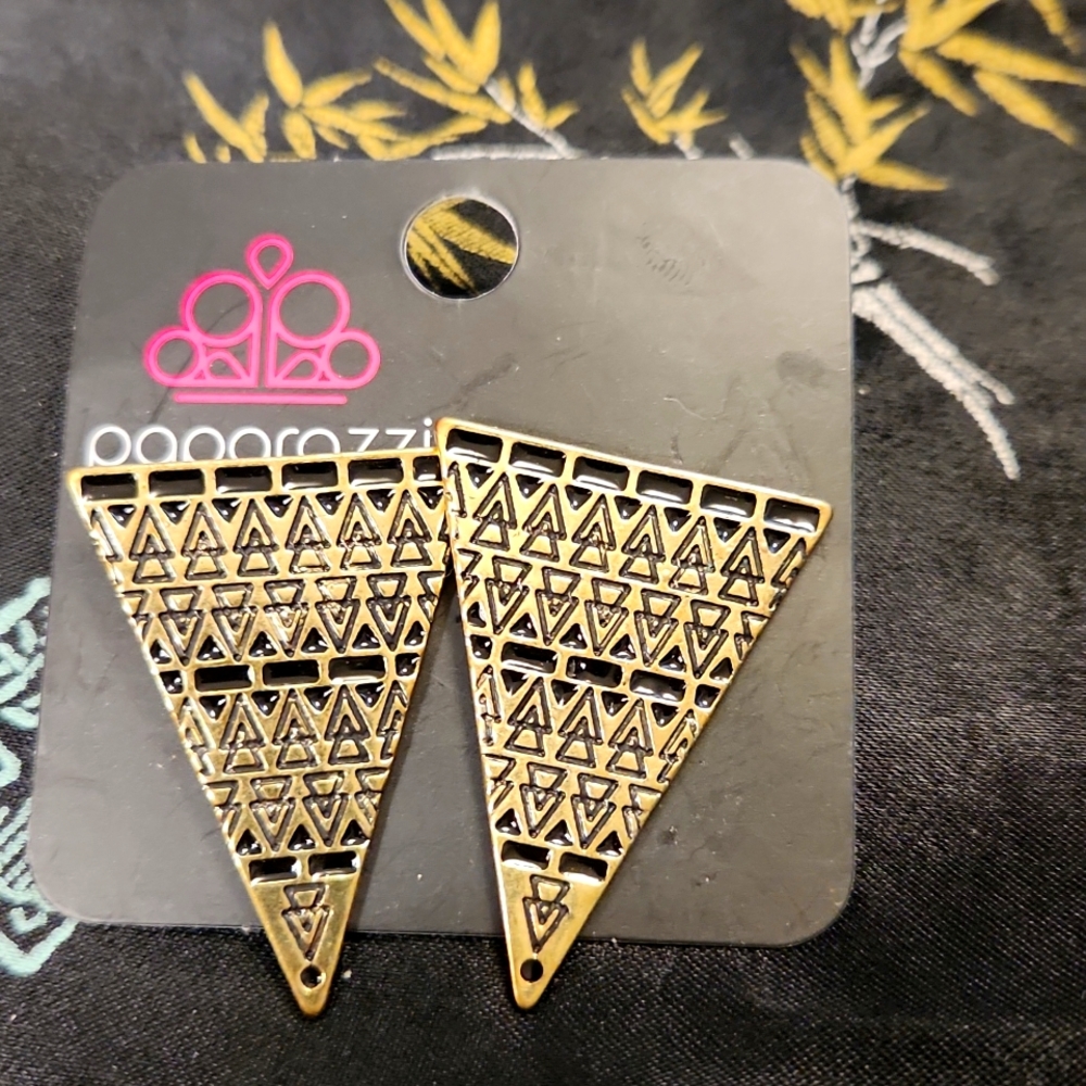Paparazzi Terra Tricolor Earrings